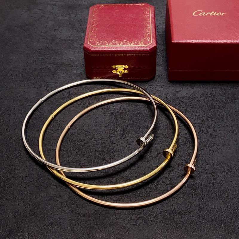 Cartier necklace 10yxx04